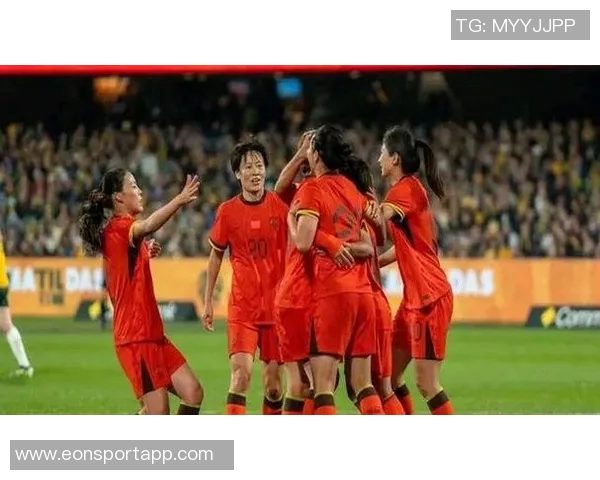 曾屹婕精彩任意球破门U17中国女足奋力追赶美国队比分至2-5