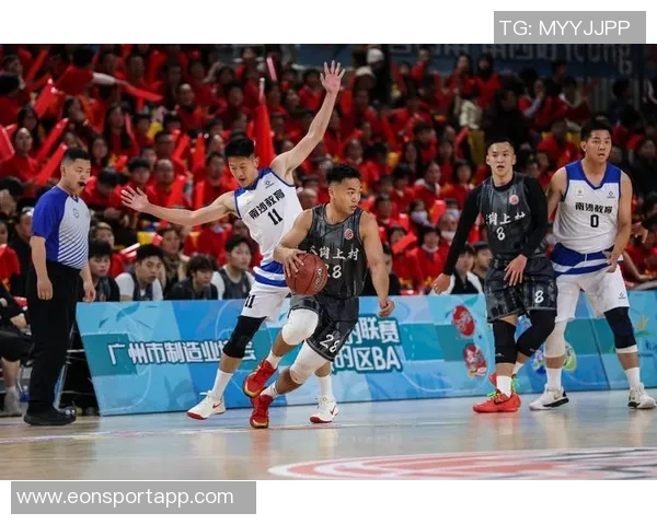 吾米提江:奖杯见证奋斗历程为本赛季联赛画上圆满句号 吾米提江:奖杯见证奋斗历程为本赛季联赛画上圆满句号